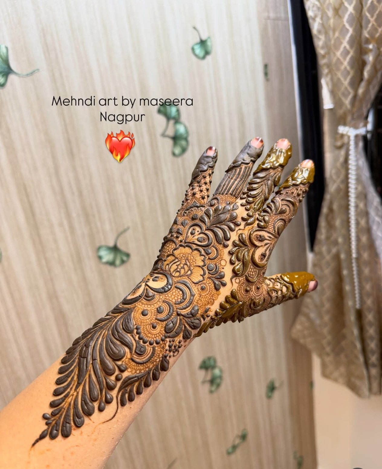 Bold Shaded Bridal Henna